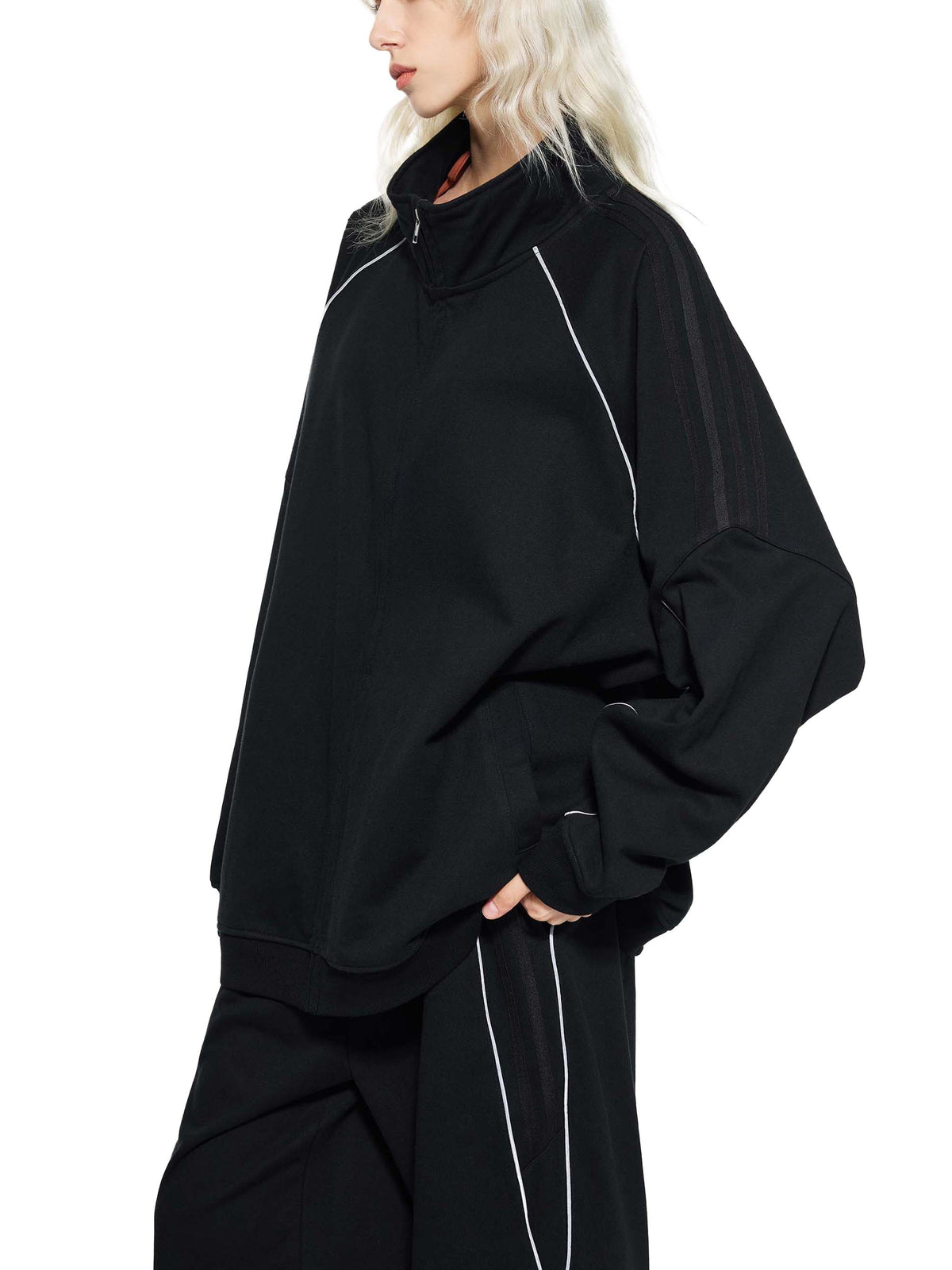 Noble Splendour Reflection Striped Raglan Sleeve Jacket